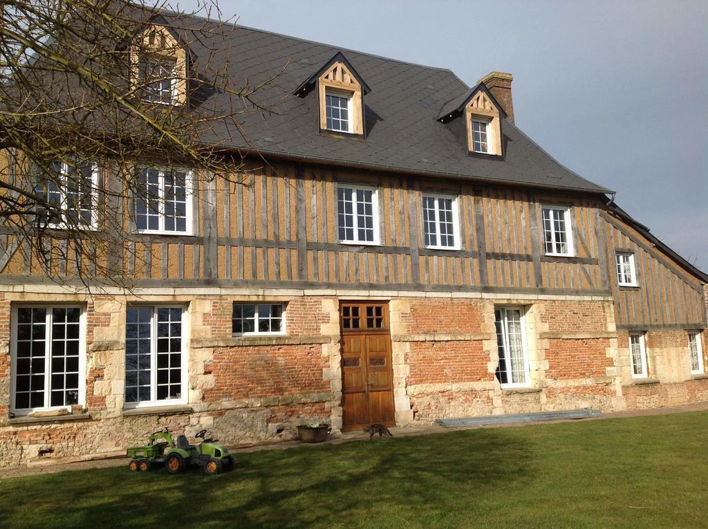 Le Saint Aubin- Maison D Hotes Dans Ce Monastere Du 16 Siecle Amfreville-la-Campagne Екстериор снимка